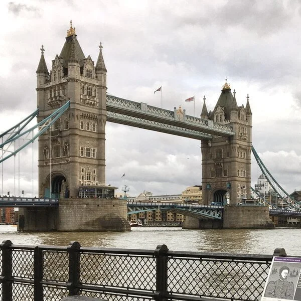 Illuminax | Tower Bridge
